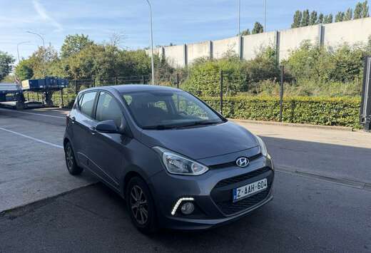 Hyundai i10 1.0i *** CLIM ***