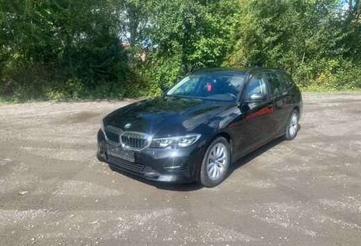 BMW 318d+Touring+Luxury+Line