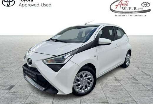 Toyota 1,0 VVT-i 5MT x-play 5 portes