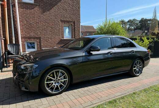 Mercedes-Benz de 9G-TRONIC AMG Line