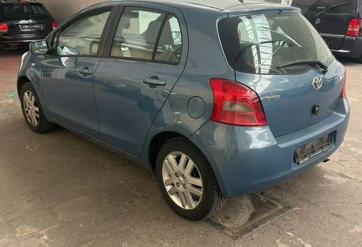 Toyota 1.0i 2007 met 175000km zo meenemen export