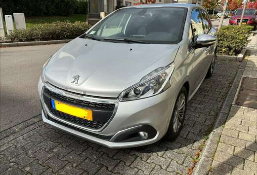 Peugeot 208 1.2 PureTech Allure S