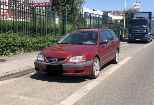 Toyota 1.6i VVT-i 16v Linea Sol