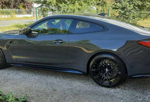 BMW M4 Coupé 3.0 AS Competition M xDrive OPF