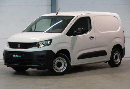 Peugeot 1.5HDi 3Pl - Clim - Attelage