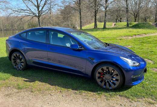 Tesla Model 3 Dual Motor Performance