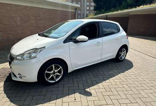 Peugeot 208 82 VTI Active