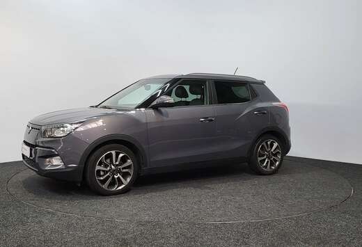 SsangYong e-XGi  1 eigenaar  Leder  Navi  Camera  Top