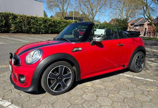 MINI Exclusieve MINI CABRIO met JOHN COOPER WORKS.
