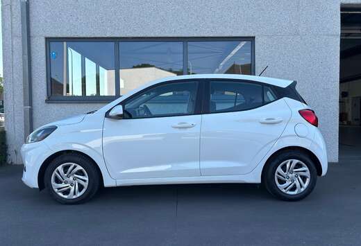 Hyundai i10 1.0i AUTOMAAT AIRCO CRUISE CARPLAY
