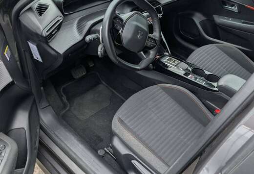 Peugeot 208 1.2i PureTech Active Pack (EU6.4)