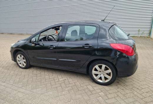Peugeot 1.6i Premium
