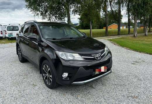 Toyota 2.2 D-4D D-CAT 4x4 Premium DPF