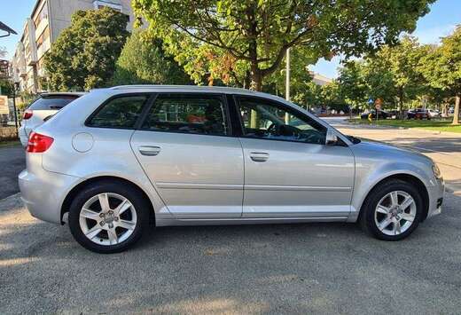 Audi A3 Sportback 1.6i Ambiente