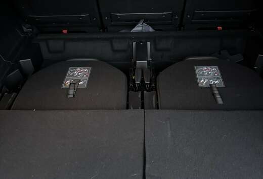 Peugeot Hybrid 136 e-DSC Allure Pack