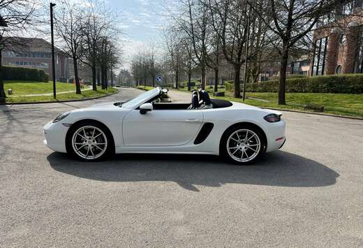 Porsche Boxster 2.0 Turbo PDK *Just serviced - 1st pa ...
