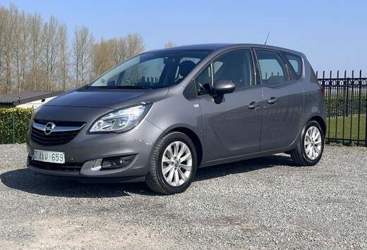 Opel 1.4 Benzine, 54.000 Kilometres, Navigatie