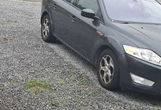 Ford 1.8 TDCi Titanium Blue