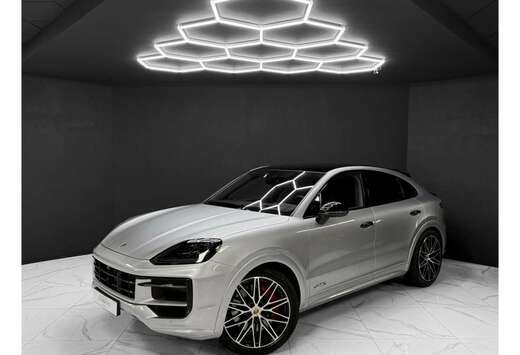 Porsche GTS Coupe / ACC / Head-UP / SoftClose / 360 / ...