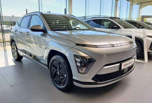 Hyundai NIEUW! Electric 65KWh Feel Blackline: Carplay ...
