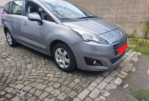 Peugeot 5008 1.6 BlueHDi Allure