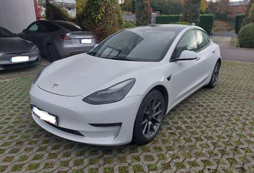 Tesla Model 3 78 kWh AWD Long Range Dual Motor (366kW ...