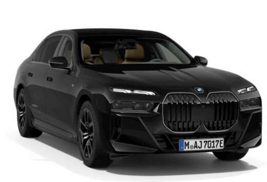 BMW eDrive50 - FULL OPTION - Lounge - theatre Screen