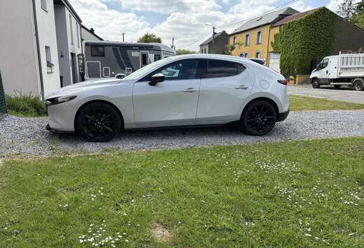 Mazda Hatchback 2.5i e-Skyactiv-G Homura