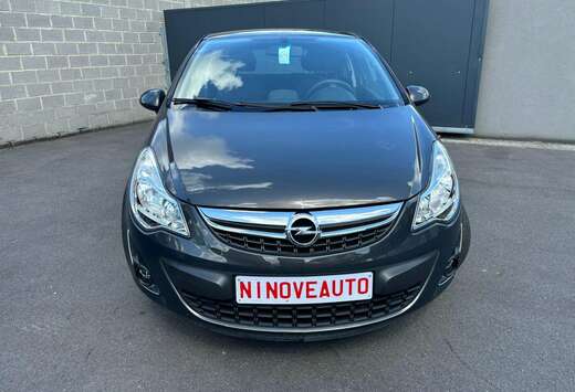 Opel 1.2i Cosmo*AIRCO AUX AANSLUITING 64000KM