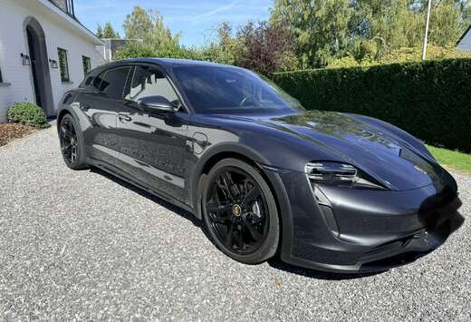 Porsche Cross Turismo 4 Full Options