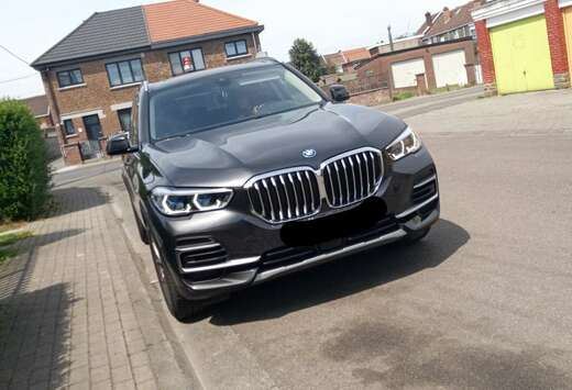 BMW xDrive45e 394 ch BVA8 Lounge