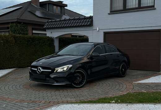 Mercedes-Benz Kosmoszwart/LED/Carplay/Keyless/Airco/P ...