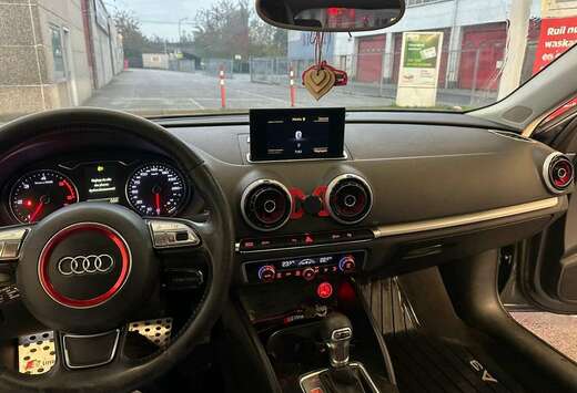 Audi A3 Sportback 1.6 TDi Ambition S tronic