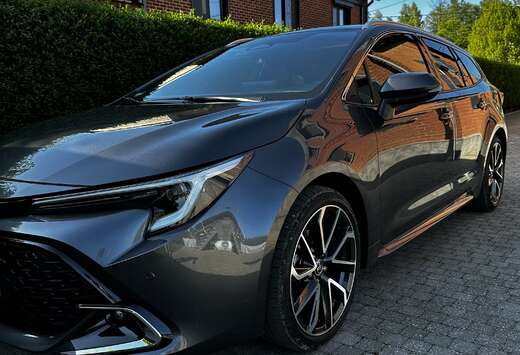 Toyota Corolla TS Hybrid 1.8 Premium e-CVT GPF