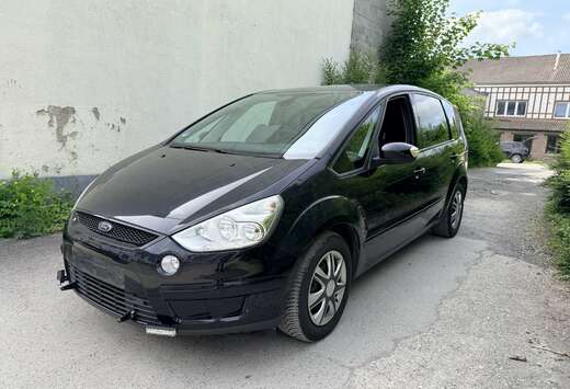 Ford 2.0i FFV Titanium