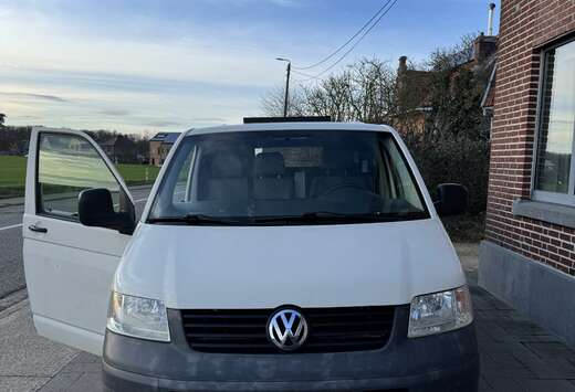 Volkswagen L2H1 2.5TDI