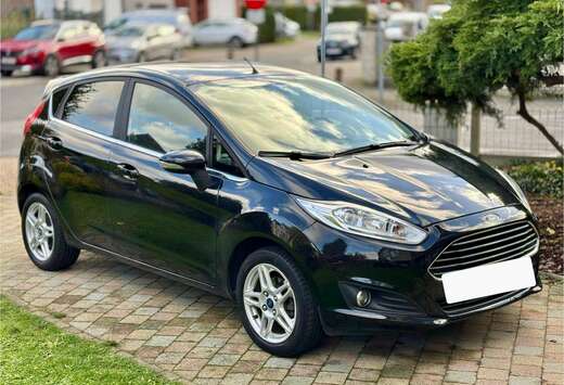 Ford  1.0i  TITANIUM  1e EIGENAAR  ONDERHOU