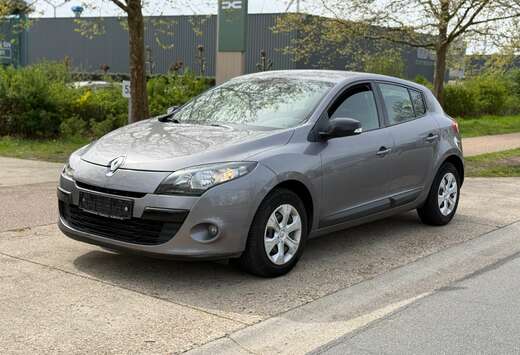 Renault Megane 1.5 dCi TomTom Edition FAP EDC