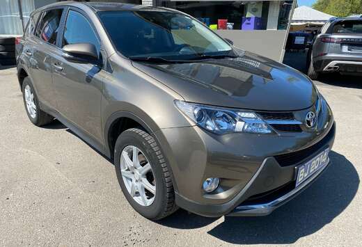 Toyota RAV4 2.0 D-4D 4x2 Style