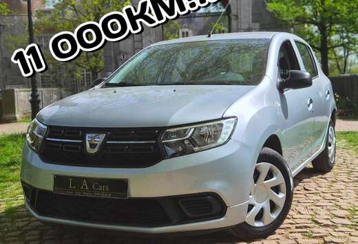Dacia 11 000KM ÉTAT NEUF1 ER MAIN FULL HISTORIQUE
