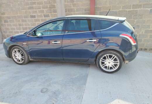 Lancia 1.6 Multijet contrôle technique OK cuir clim