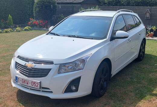 Chevrolet Cruze Station Wagon 1.7TD LT+