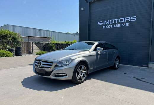 Mercedes-Benz d / PANO / ALCANTARA / KOELING / MEMORY