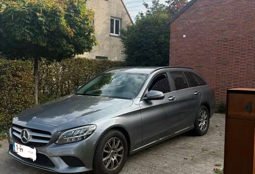 Mercedes-Benz Gekeurd voor verkoop in nieuwstaat