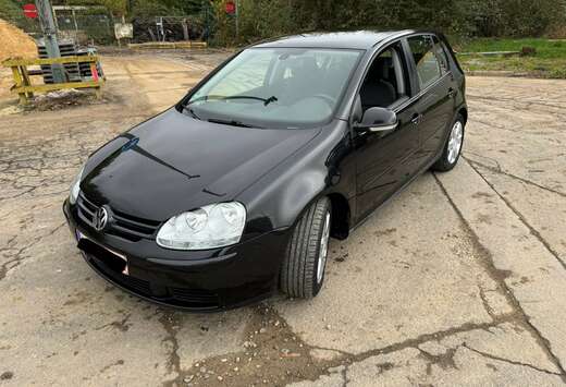 Volkswagen VW golf V 1.9TDI 105CV avec 298150km **Exp ...