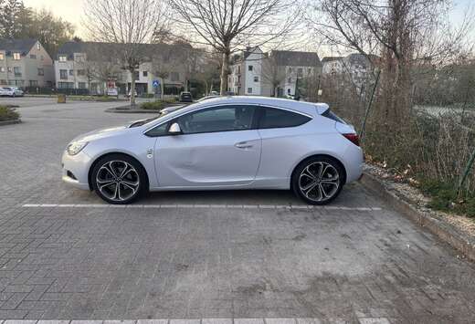 Opel GTC 1.4 Turbo Sport Start&Stop