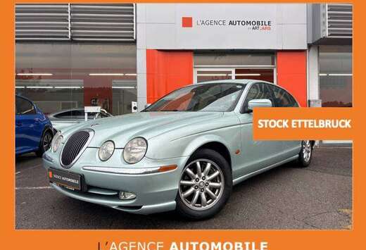 Jaguar S-Type 3.0 V6 Executive -