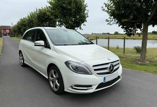 Mercedes-Benz B 180 (BlueEFFICIENCY)