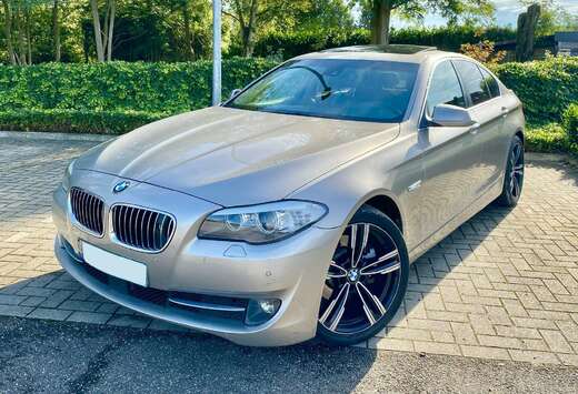 BMW 520d  Waze GPS  Adapt Cruise  schuifdak