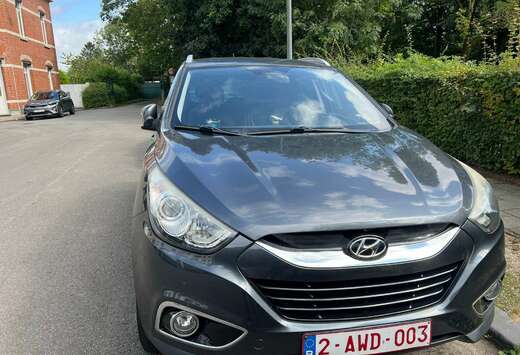 Hyundai 2.0i 2WD Lounge